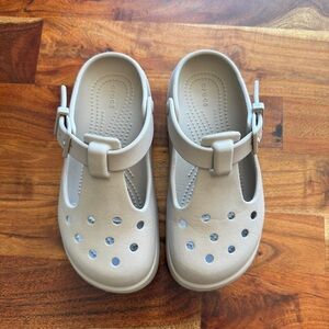 Women’s Mary Jane Clog Crocs